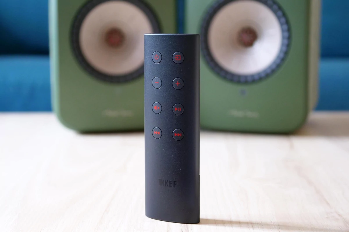 kef-lsx-05-telecommande.jpg