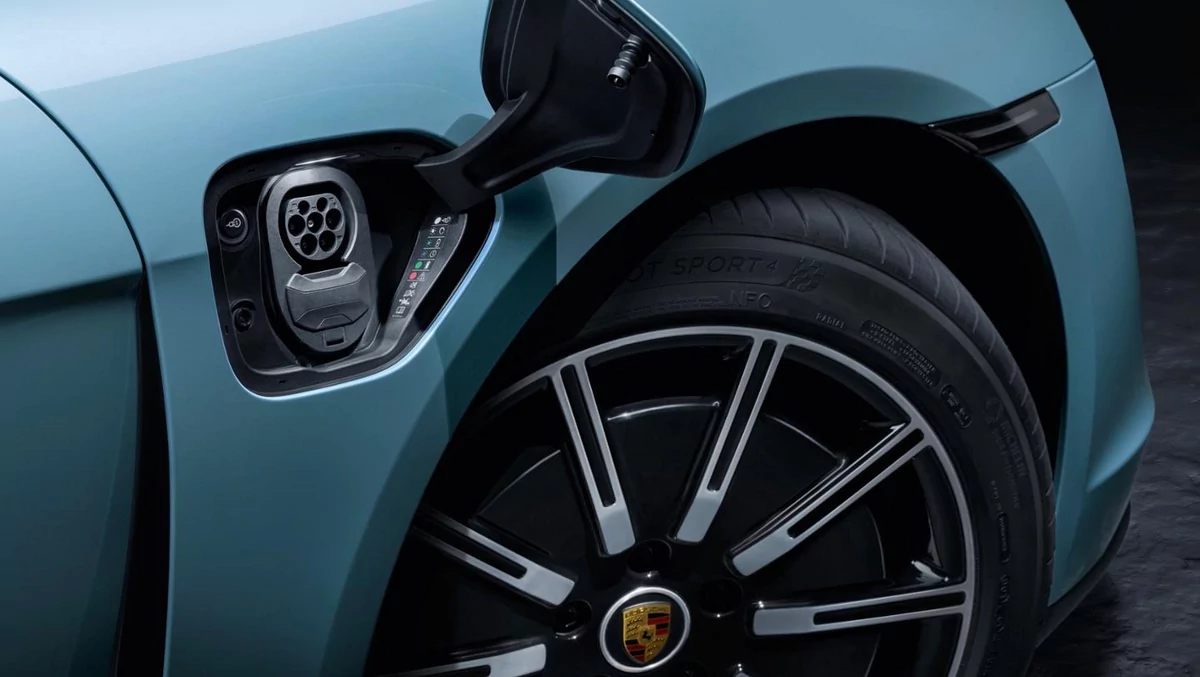 Porsche Taycan 4S