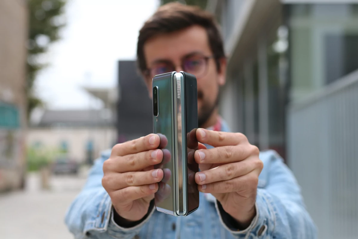 Samsung Galaxy Fold test