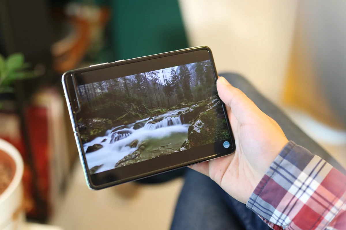 Samsung Galaxy Fold test