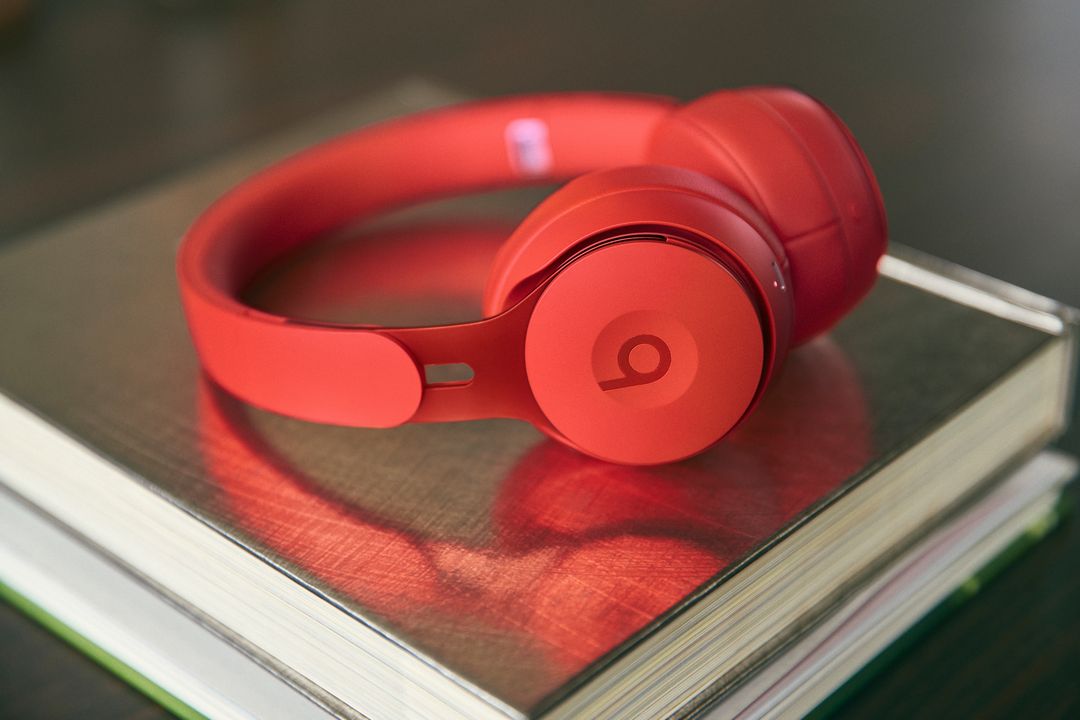 Beats Solo Pro