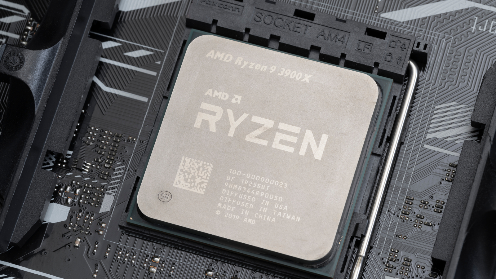 Les résultats d'un benchmark d'un prétendu Ryzen 9 5900X fuitent, de belles perfs en perspective