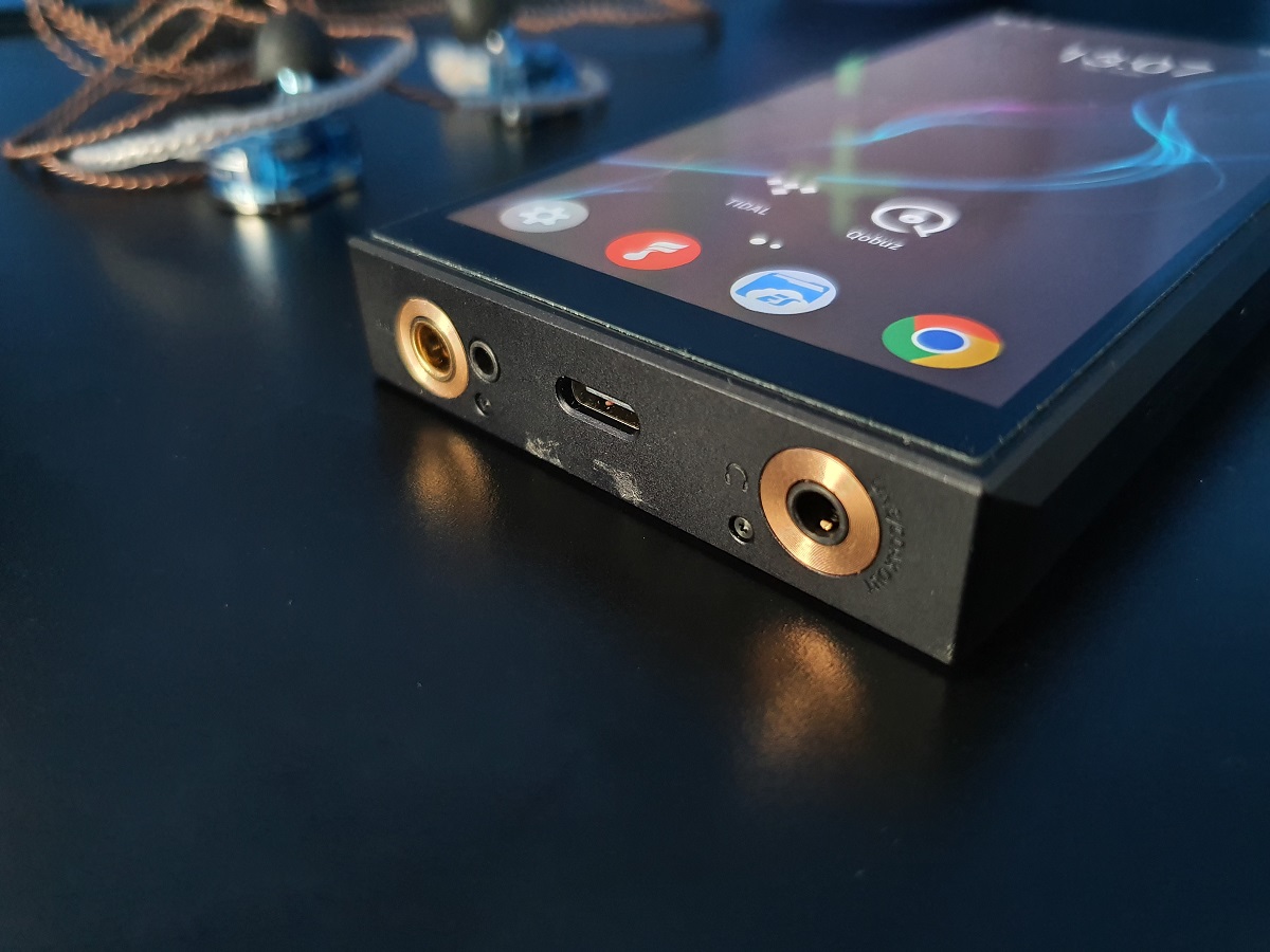 FiiO M11 - Connectique