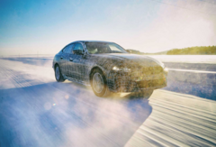Berline électrique BMW i4 : puissance, autonomie et performances révélées