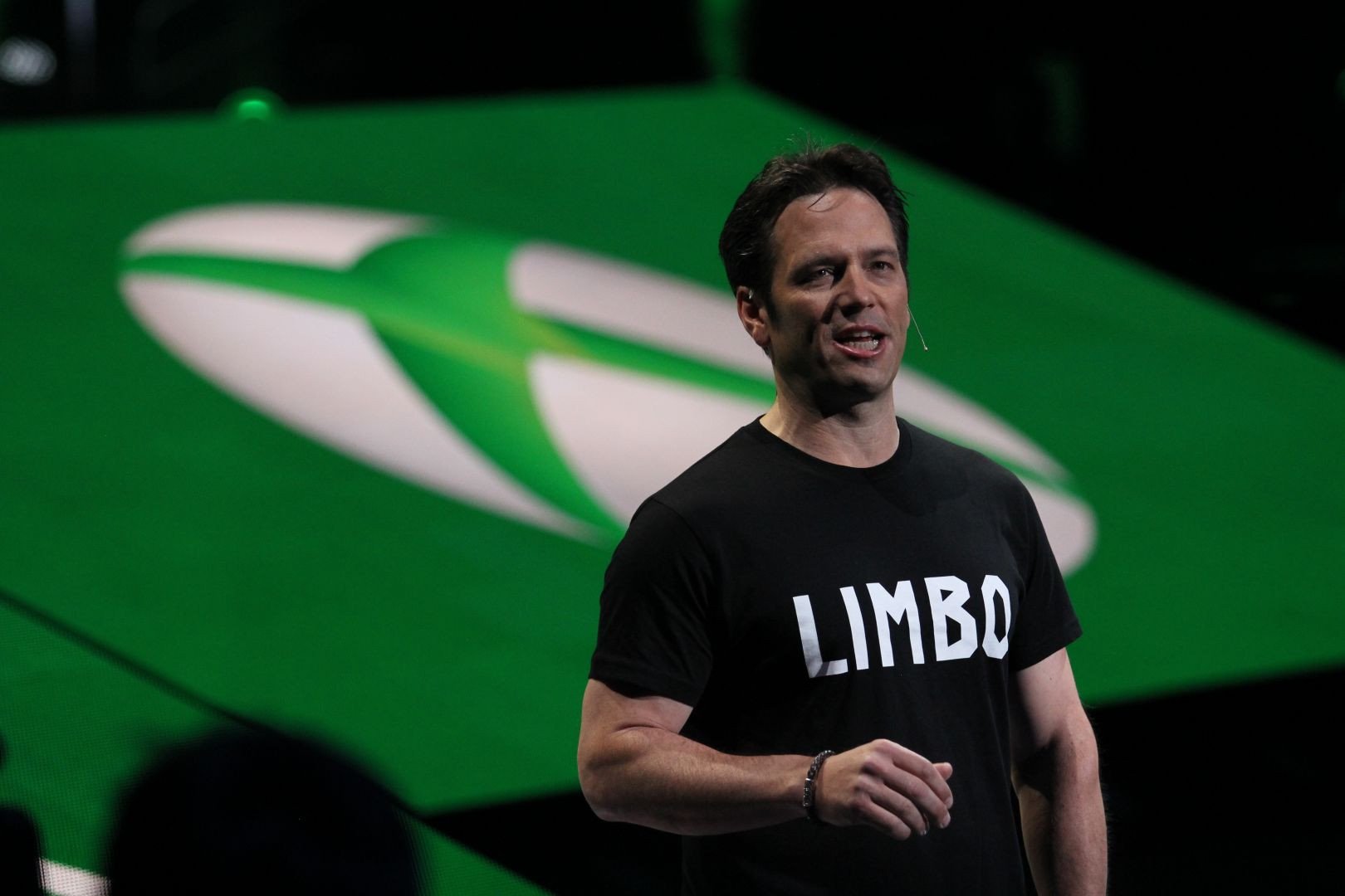 Phil Spencer réagit aux fuites sur les projets Xbox à venir