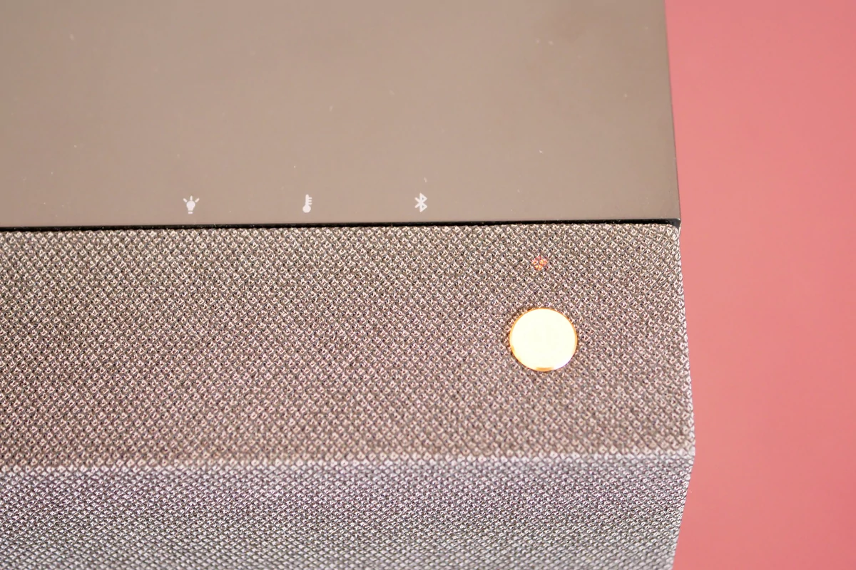 optoma-UHZ65UST-11-boutons.jpg
