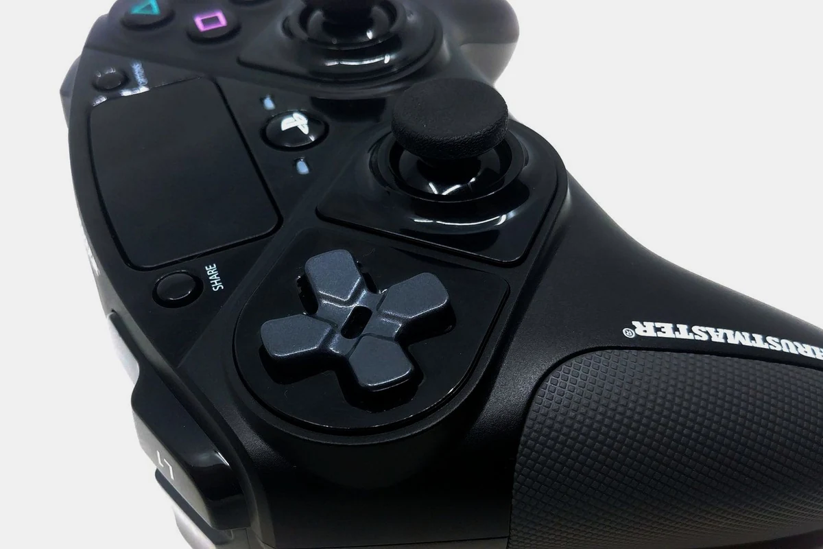 Thrustmaster eSwap Controller_02.jpg