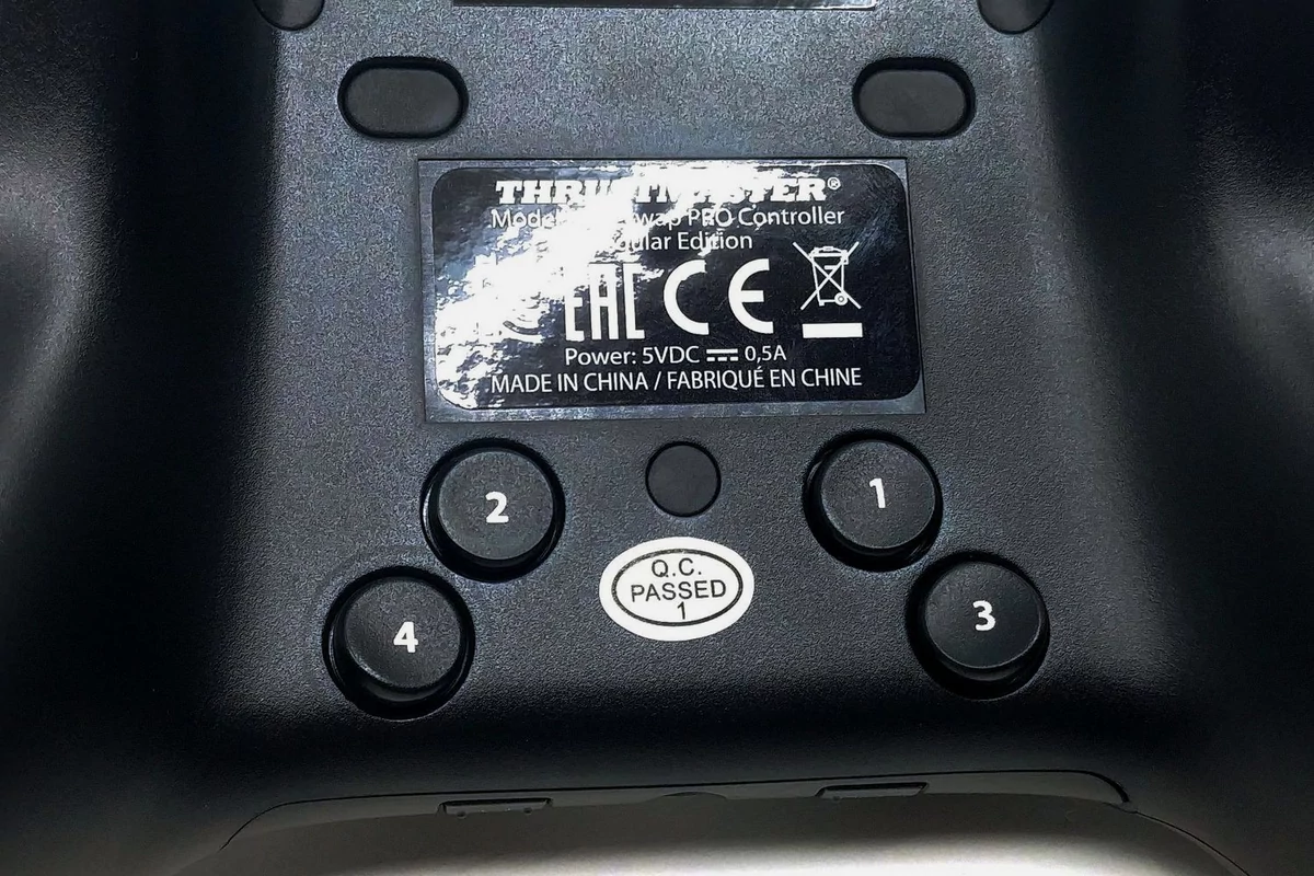 Thrustmaster eSwap Controller_06.jpg