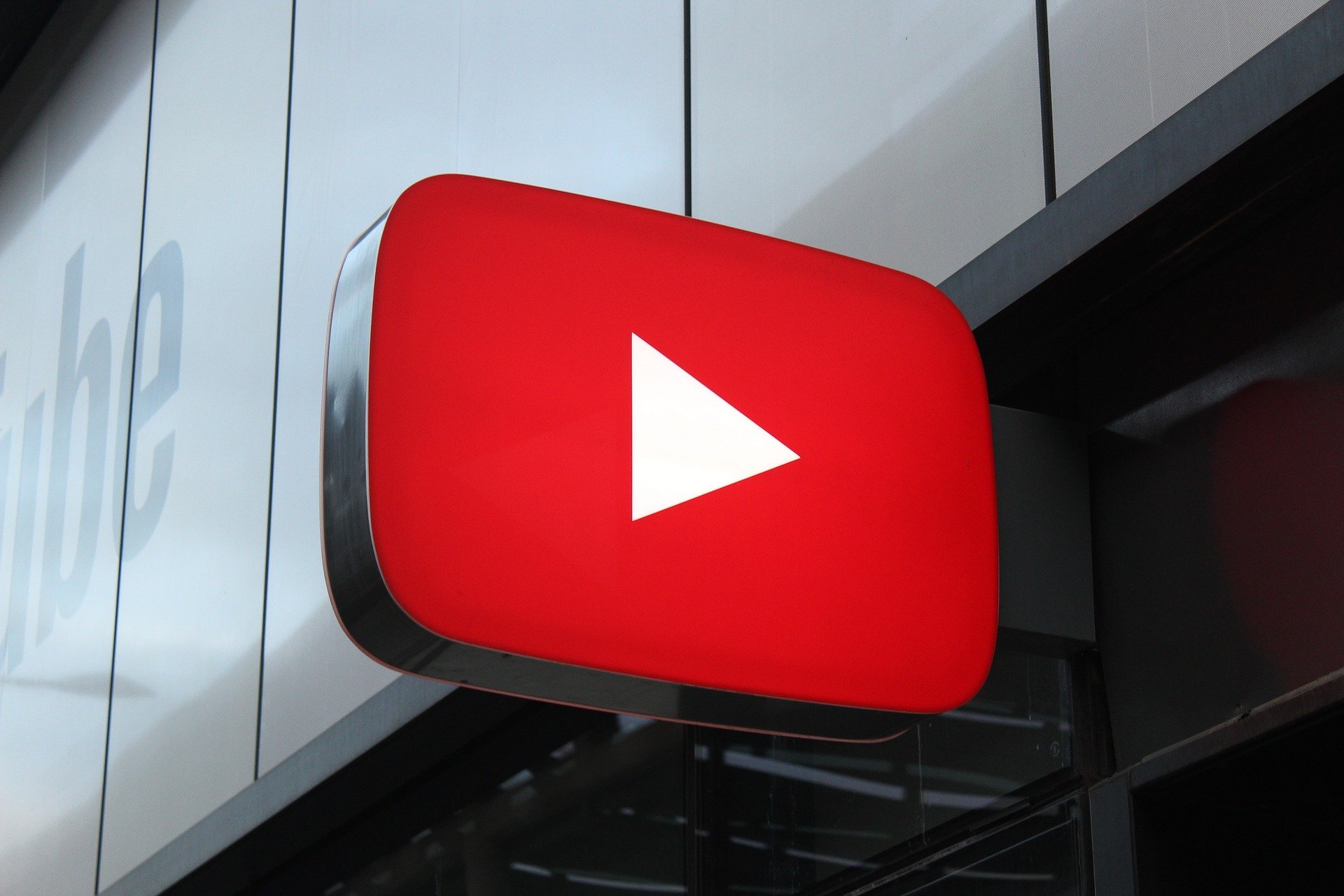 YouTube rend invisible le nombre de 