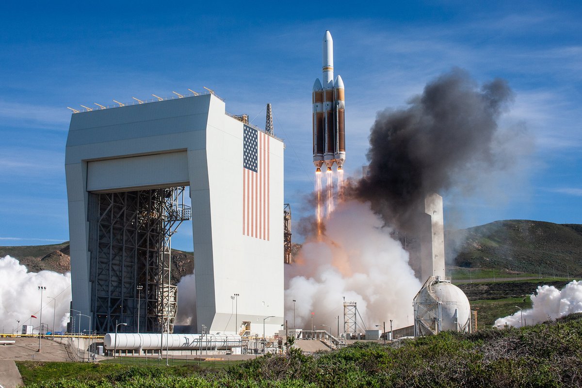 Le lanceur Delta IV Heavy est resté plus d&#039;une décennie le lanceur le plus puissant en activité dans le monde. Crédits ULA