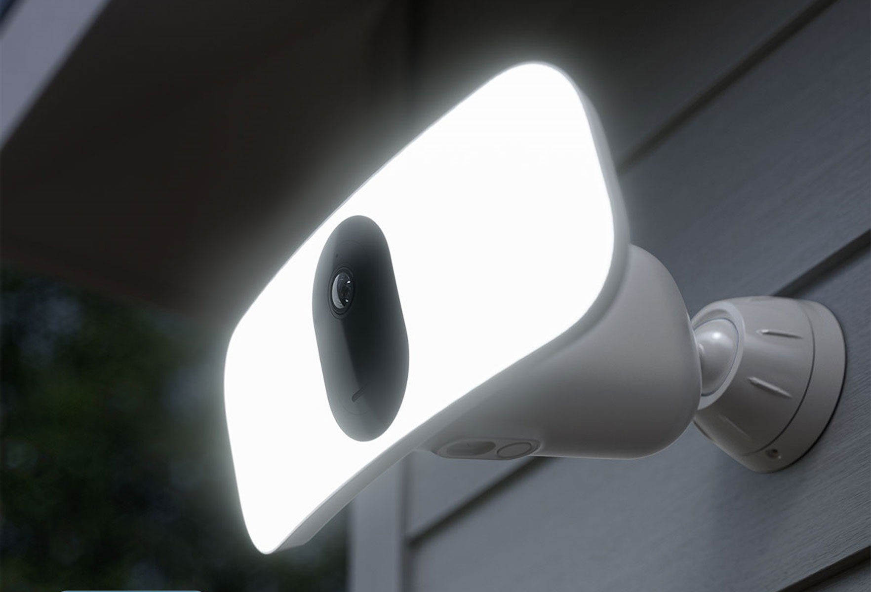 CES 2020 : Arlo Pro 3 Floodlight la caméra qui pourrait y voir clair... même de nuit