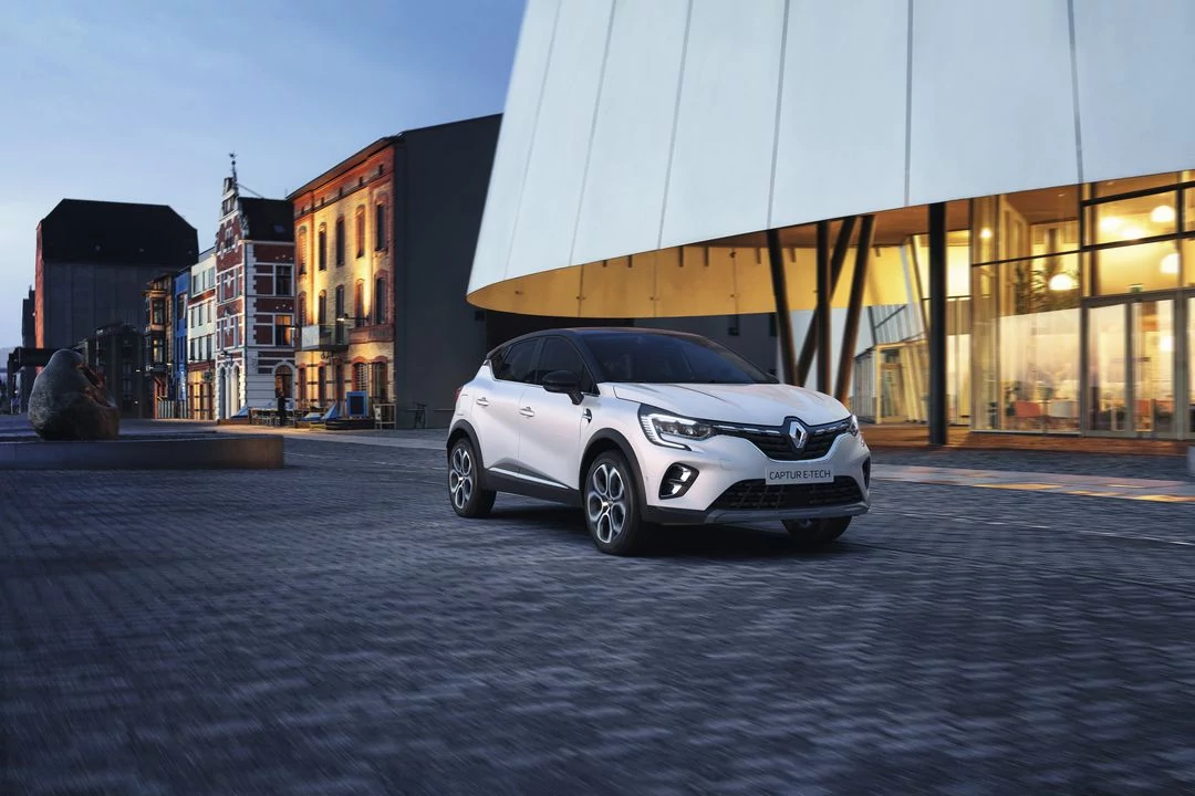 Clio Captur E-Tech