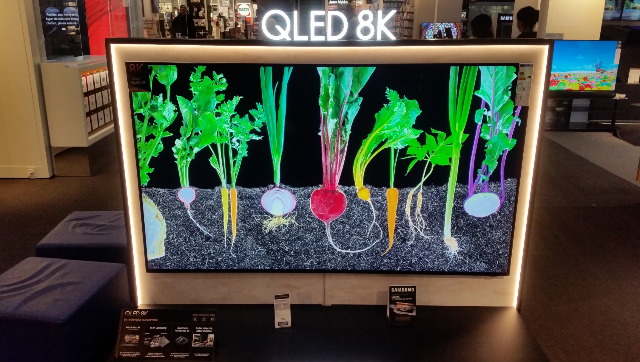 Samsung aurait dévoilé des prototypes QD OLED à quelques privilégiés lors du CES