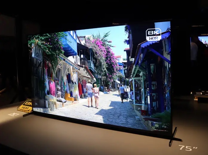 Sony--8K-LCD.jpg