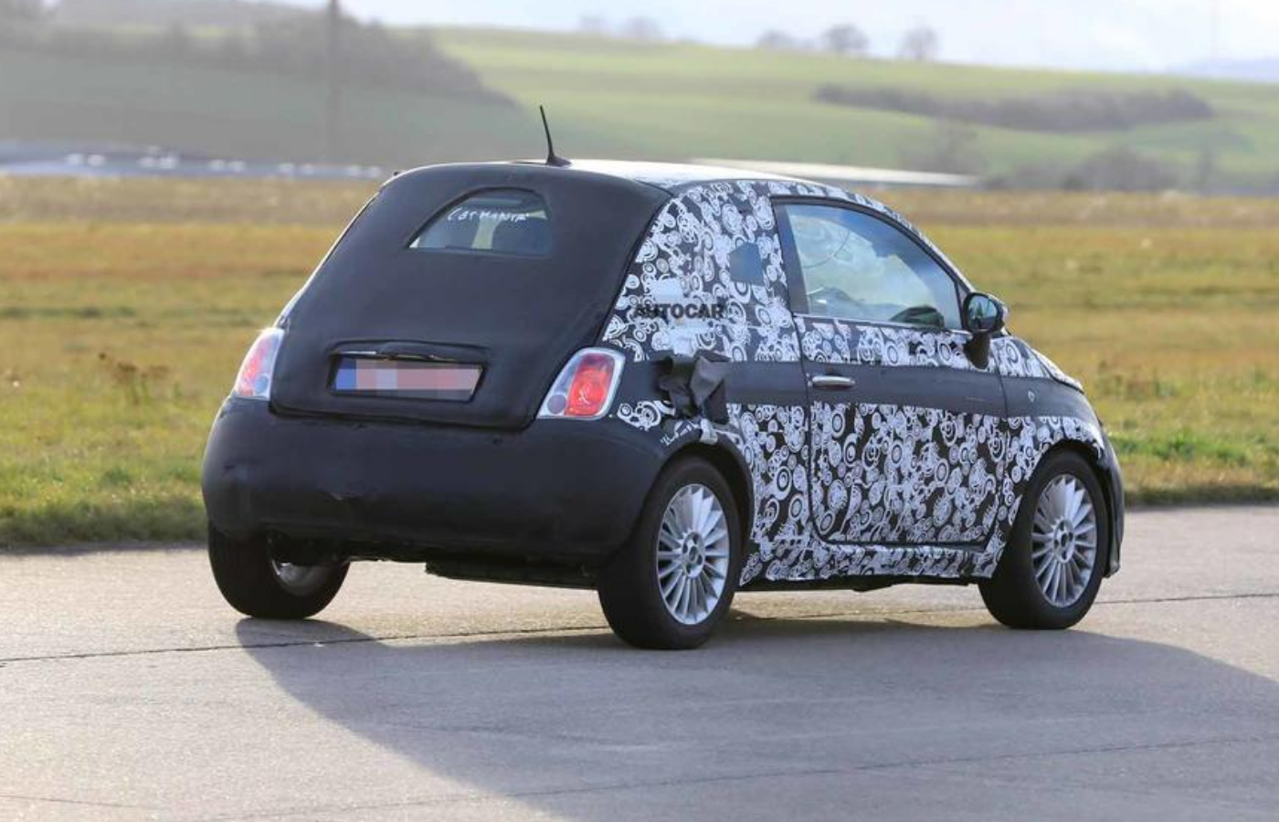 La Fiat 500e nouvelle génération promettrait 200 kilomètres d'autonomie