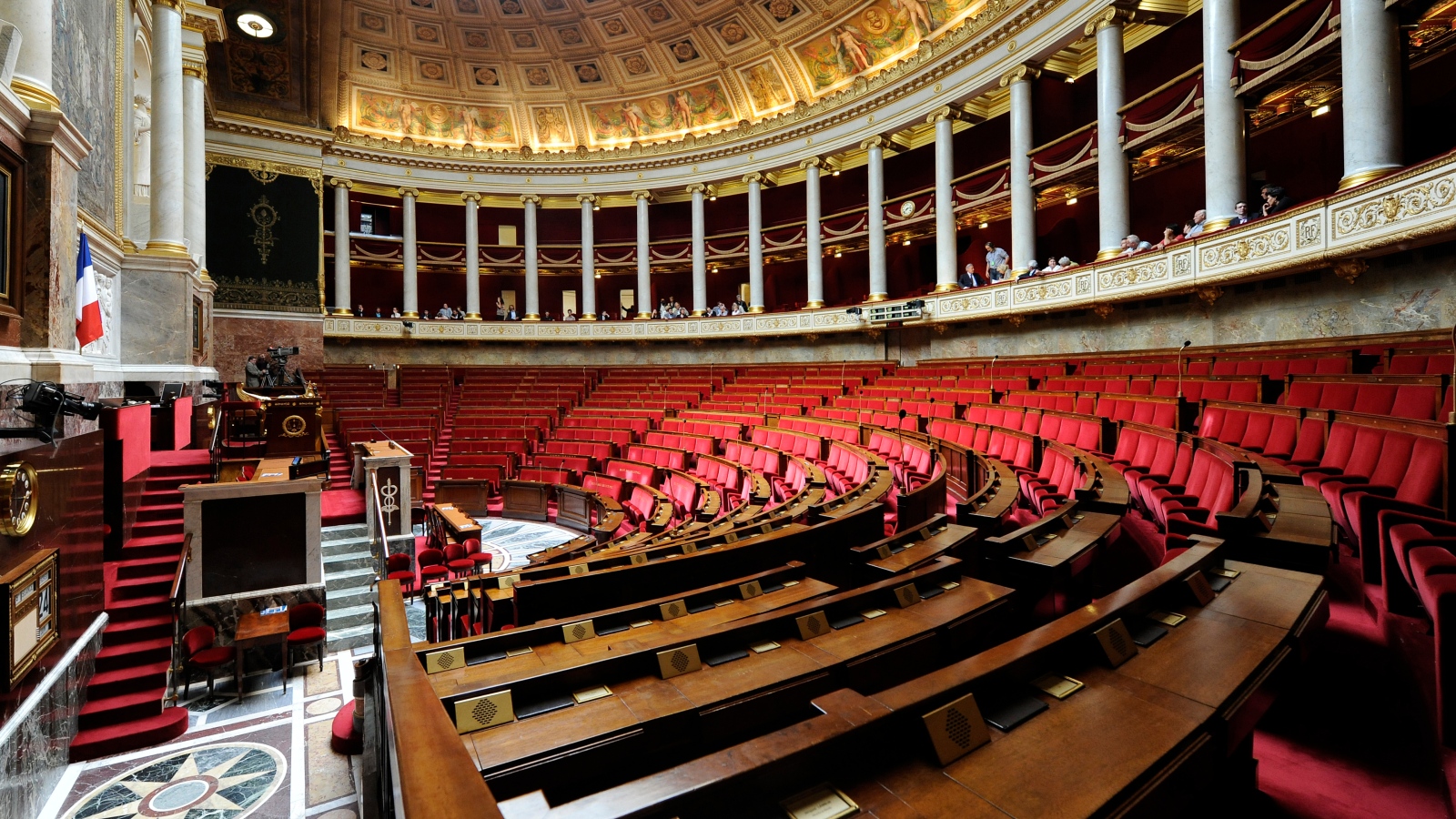 Traçage numérique : un vote des députés prévu après le parlementaire du 28 avril