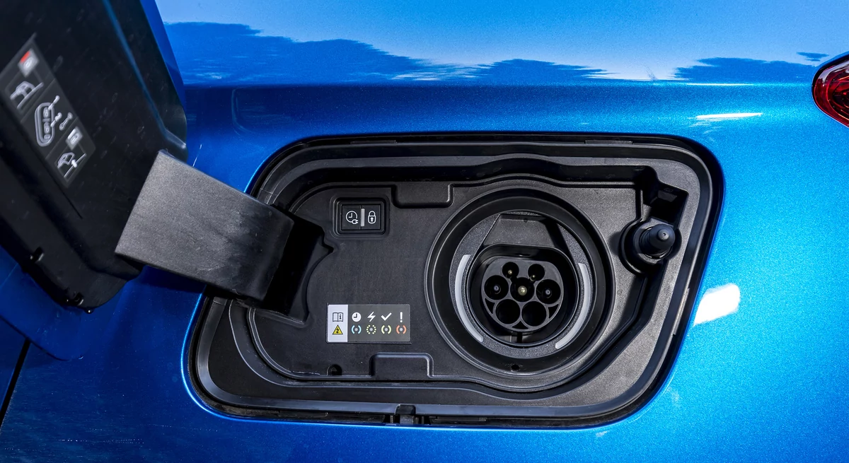 Opel Grandland X Hybrid4