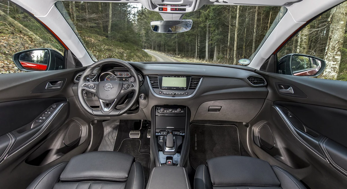 Opel Grandland X Hybrid4