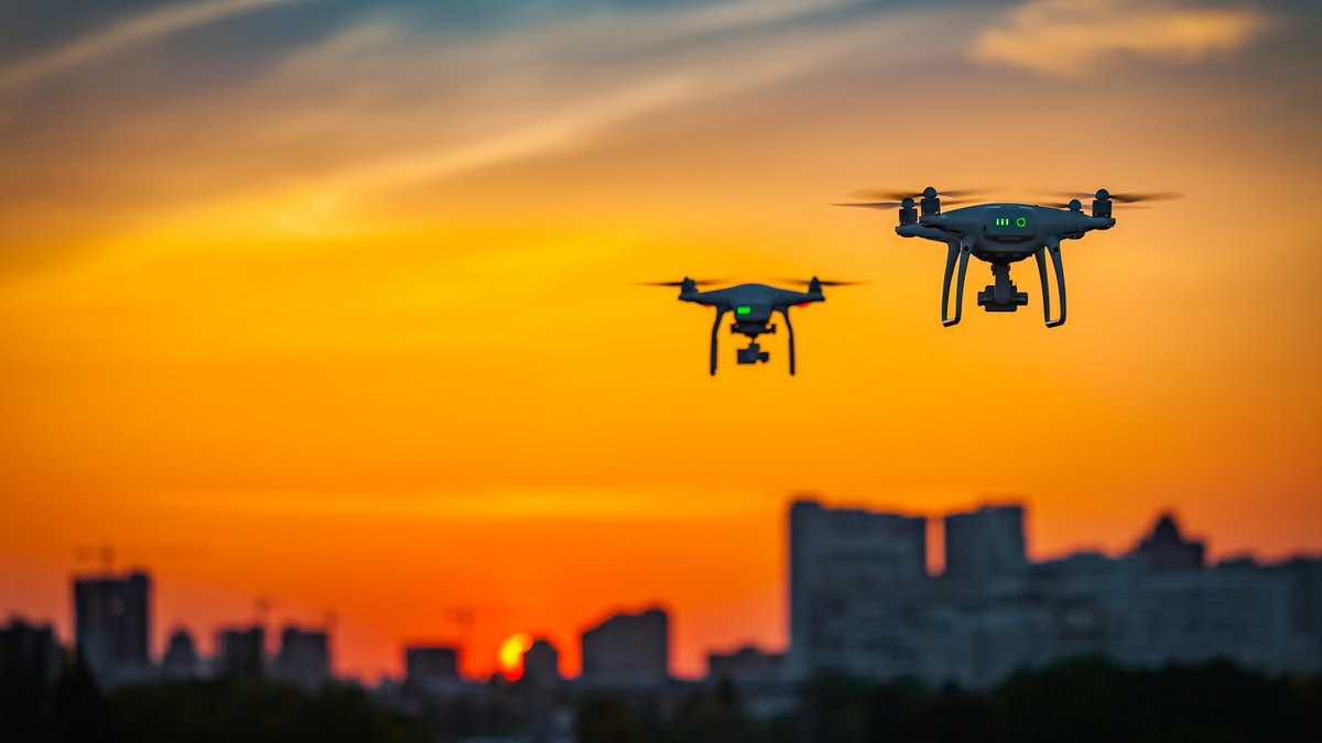 Les drones vont bientôt pouvoir atterrir en toute sécurité à Bordeaux © Goinyk Production / Shutterstock
