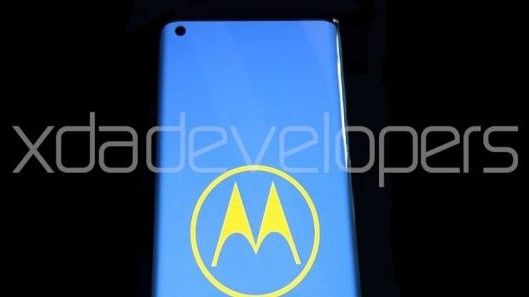 Motorola One 2020