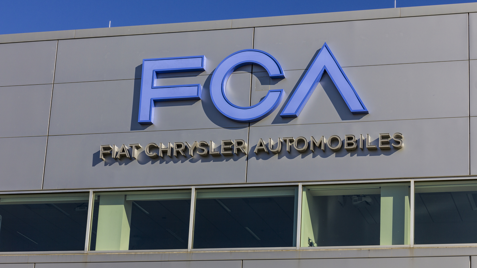 La Commission européenne donne son feu vert à la fusion de Fiat Chrysler et PSA