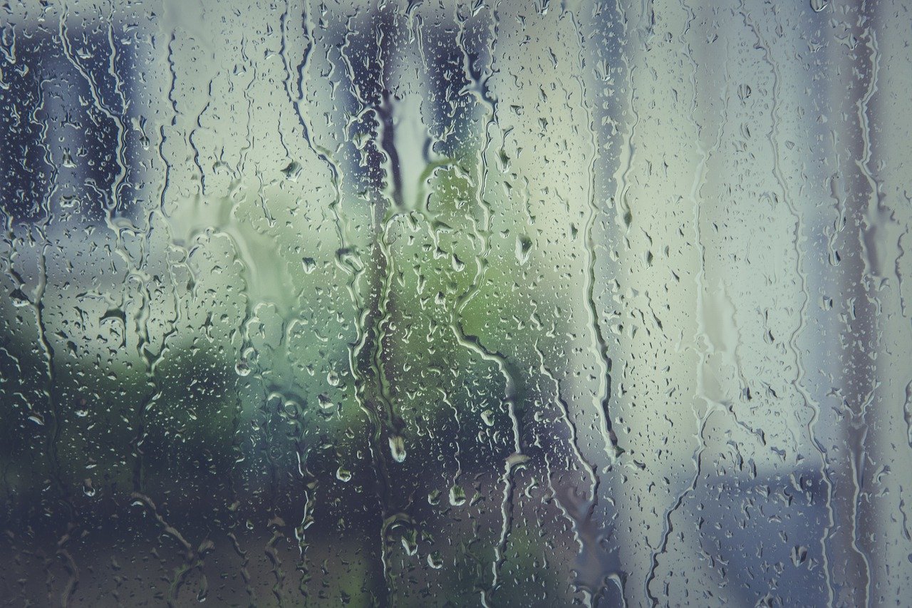 Générer de l'électricité à partir de la pluie ? L'idée de nouveau sur la table