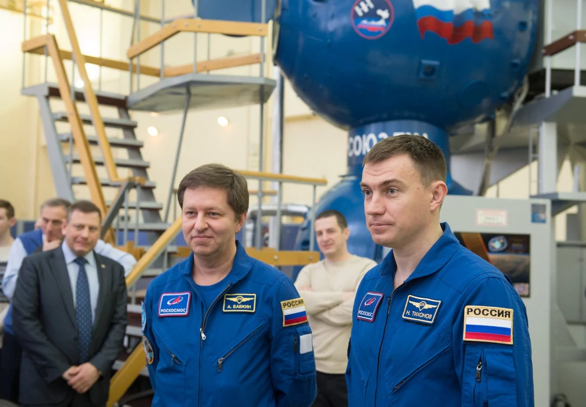 cosmonautes Tikhonov et Babkin