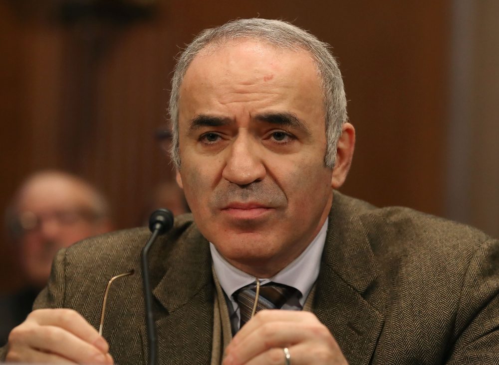 Selon Gary Kasparov, l'intelligence artificielle fera disparaître 96% des emplois