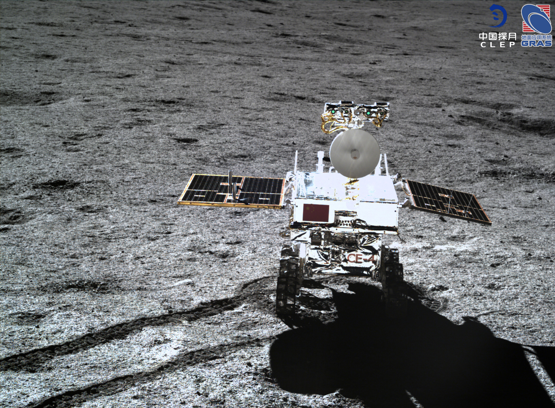 Sur la face cachée de la Lune, le rover Yutu-2 révèle la composition du sol