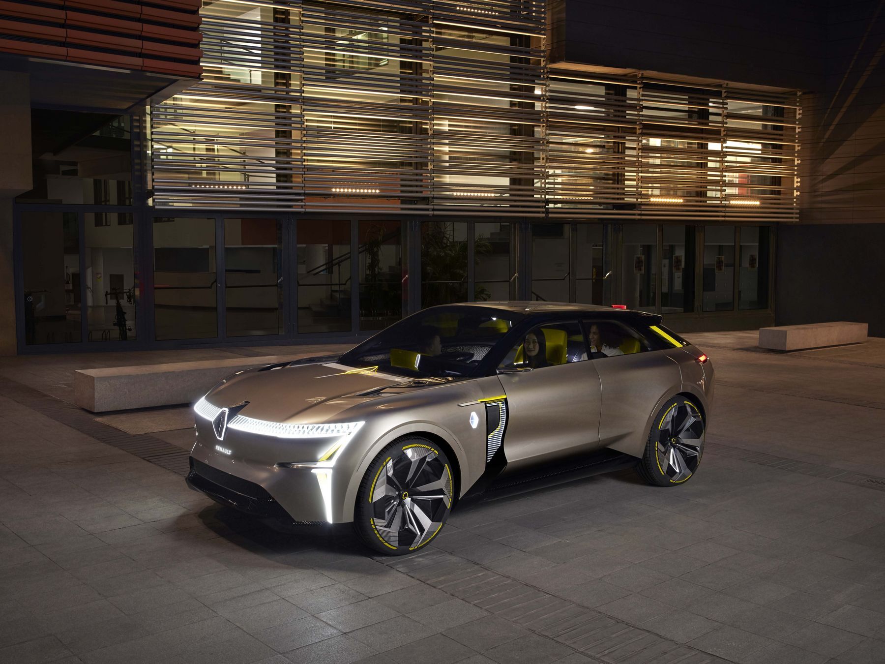 Renault dévoile un concept-car électrique modulable, capable de passer de 40 à 90 kWh
