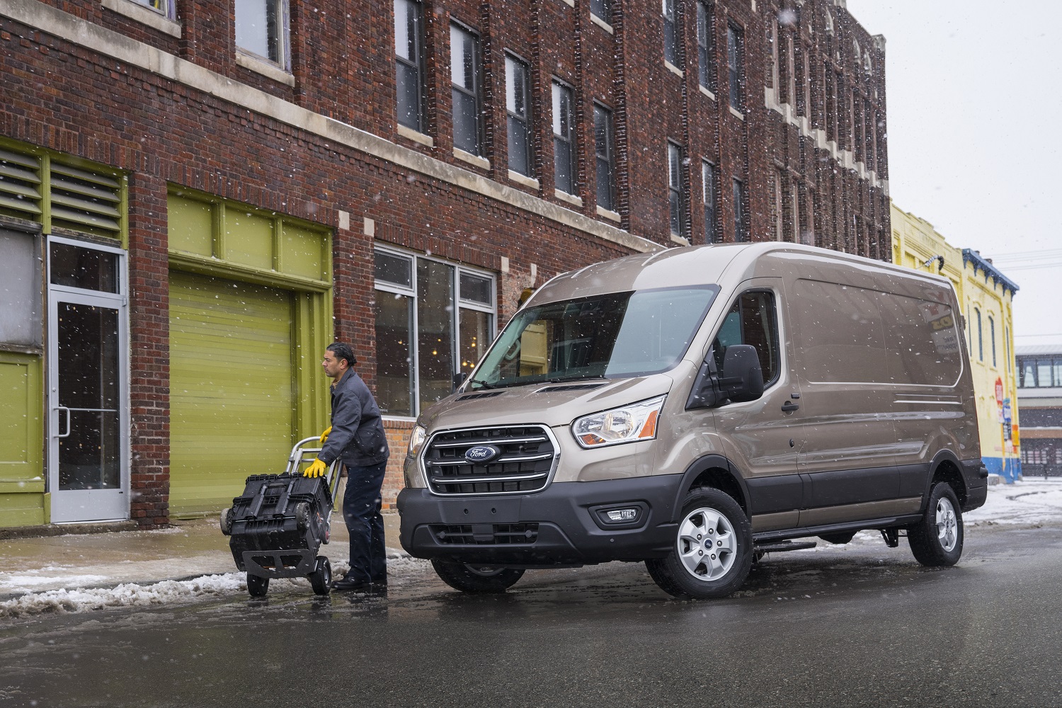 Ford annonce un modèle electrique du Transit pour 2021