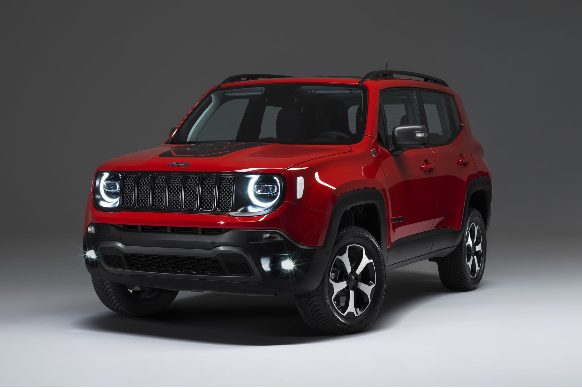 Jeep vise le 0 à 100 en moins de 6s pour que ses électriques battent les thermiques