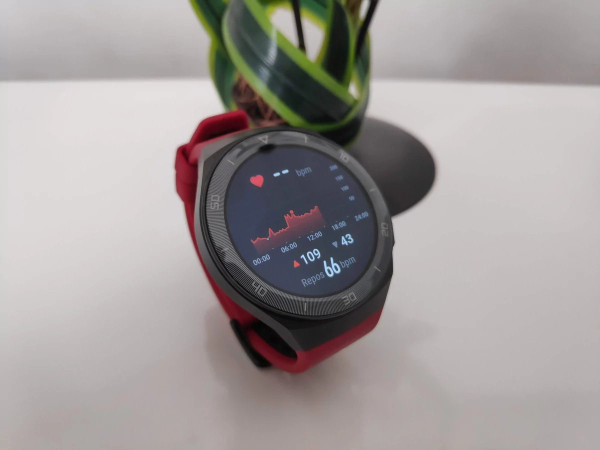 Huawei Watch GT2e - Graphique écran