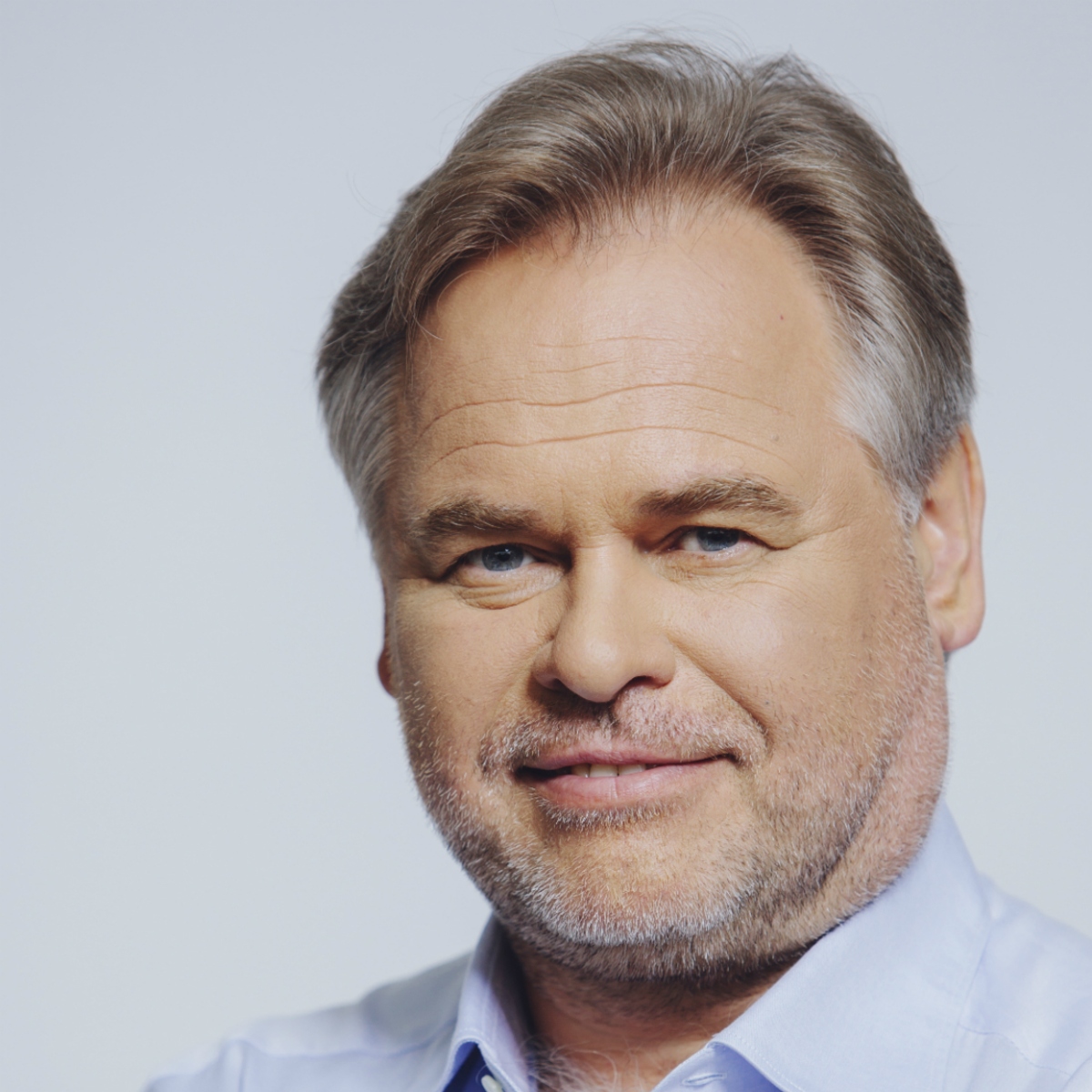 Eugène Kaspersky lance un programme pour propulser des start-up du tourisme