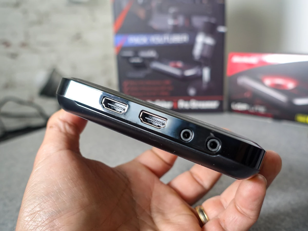 Avermedia LGP Lite 310, la connectique