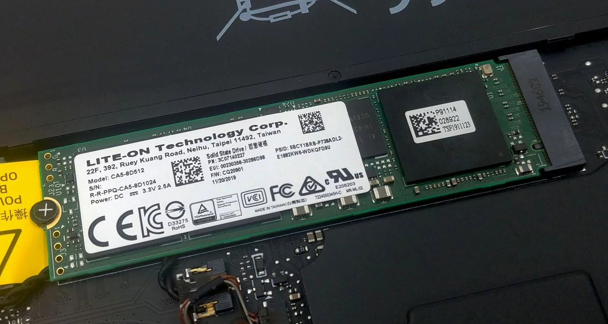 Razer Blade Stealth 13 2020 - SSD