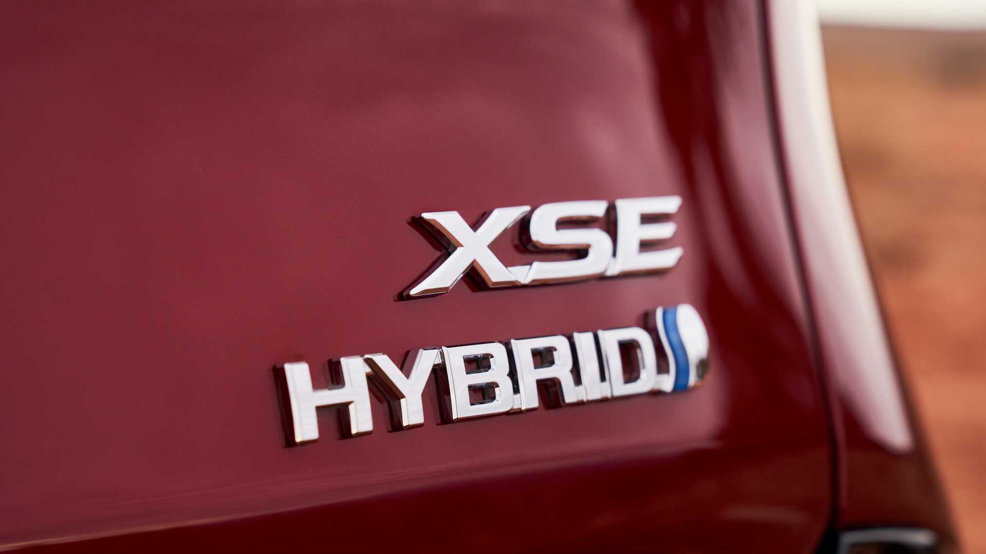 Toyota annonce deux nouveaux véhicules hybrides pour 2021