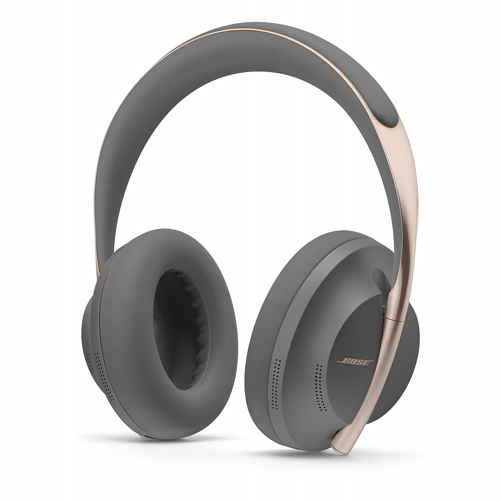 Le Bose Headphones 700 revêt nouveau coloris et s'étoffe d'un bundle avec étui de recharge