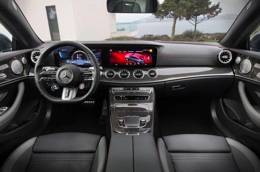 Mercedes Classe E Hybride © Mercedes-Benz