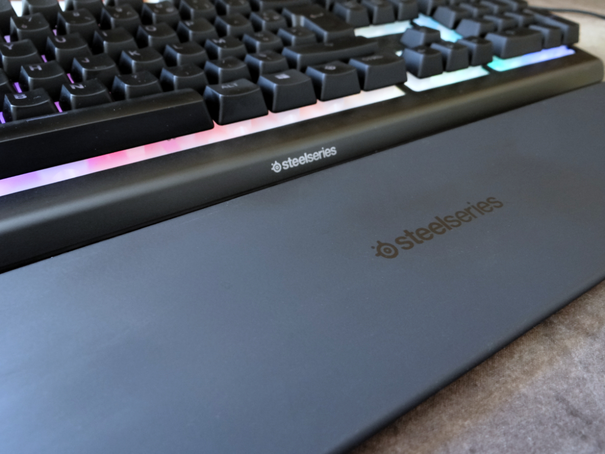 Test du Steelseries Apex 3, un clavier gamer d'entrée gamme mais efficace !