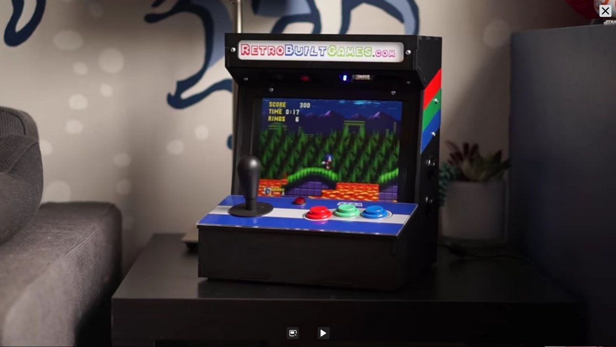 La borne d&#039;arcade en format mini, un projet pour les bricoleurs et les nostalgiques © YouTube - This Does Not Compute