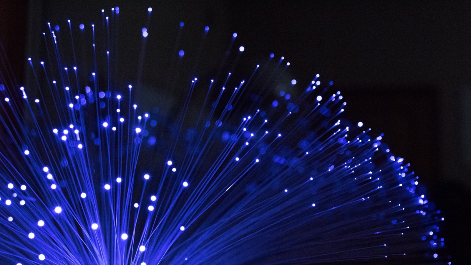 Le gouvernement débourse plus d'un demi-milliard d'euros pour généraliser la fibre optique
