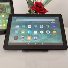 Test Amazon Fire HD 8 : la tablette low-cost qui persiste et signe