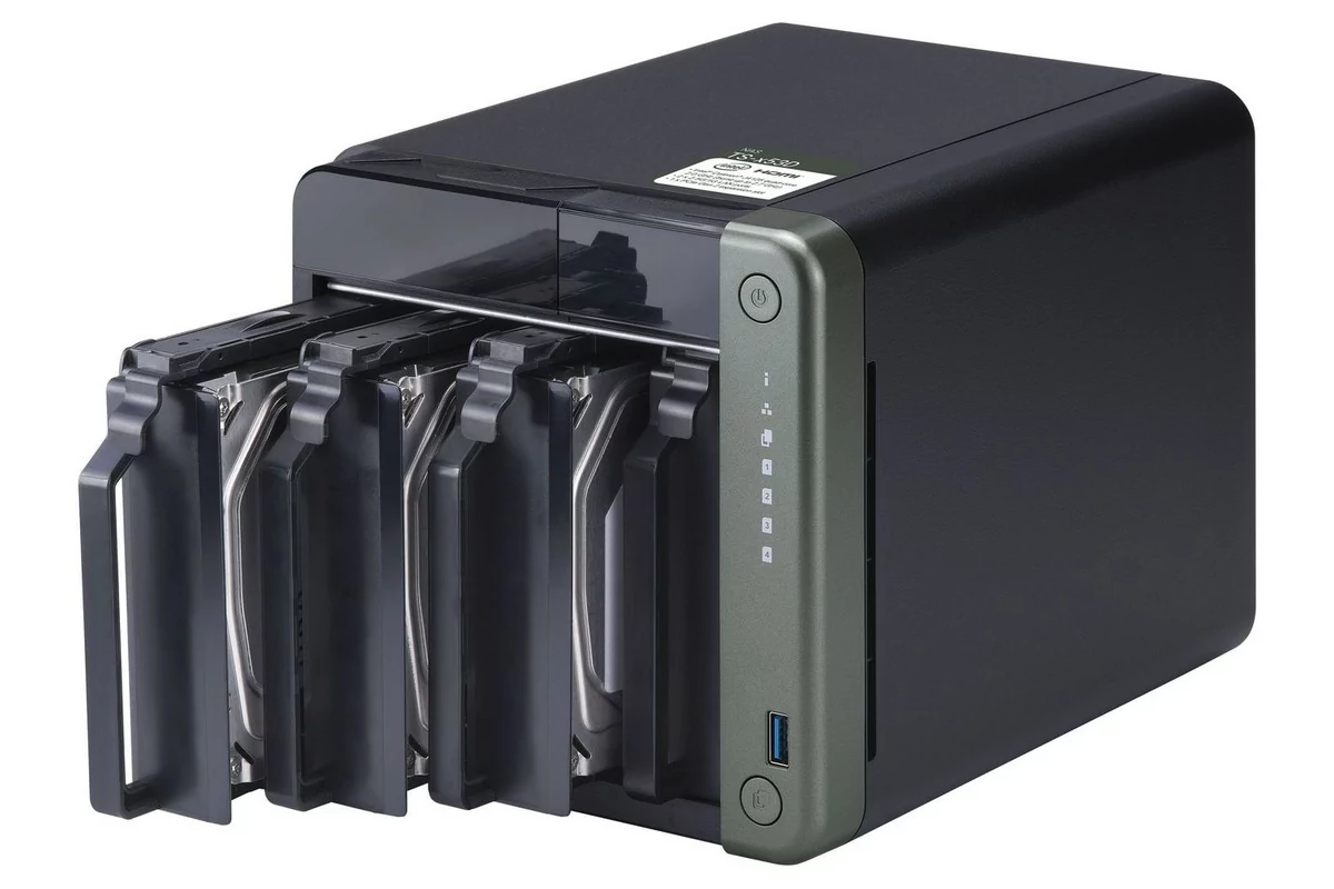 QNAP TS-251D-4G