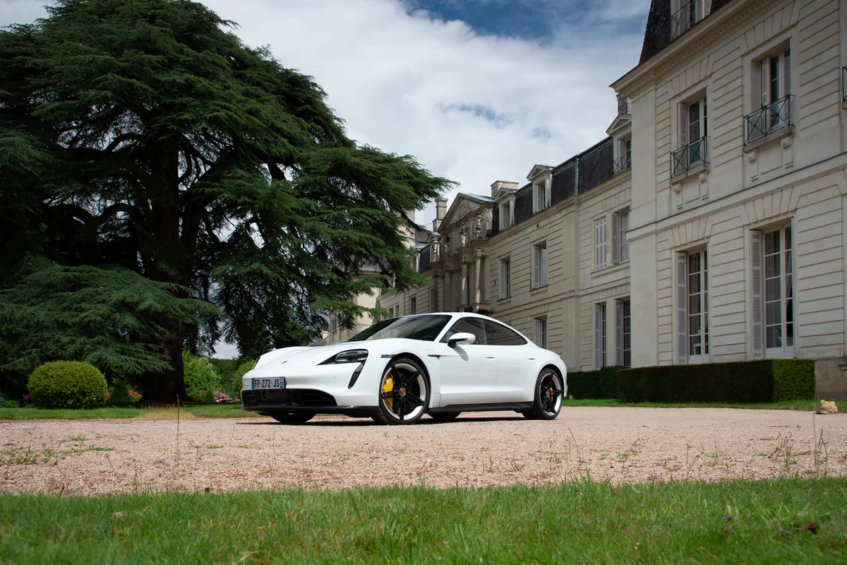 Porsche Taycan Turbo, une sportive à part entière © Porsche