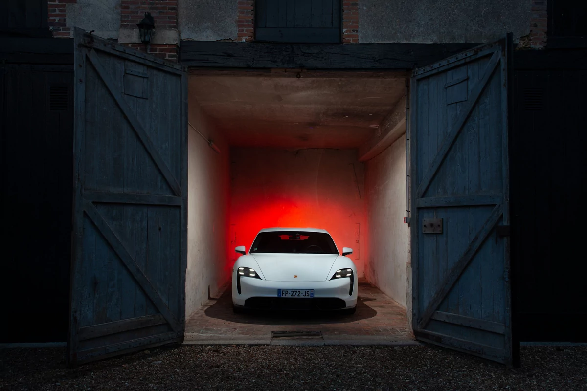 Porsche Taycan, le cheval dans son écurie © Porsche