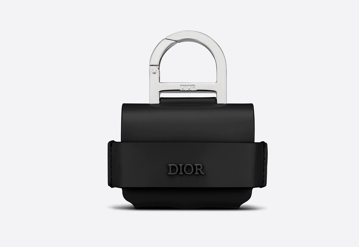 Envie de luxe ? Pourquoi ne pas craquer pour cet étui Airpods Pro Dior à 340 Euros ?