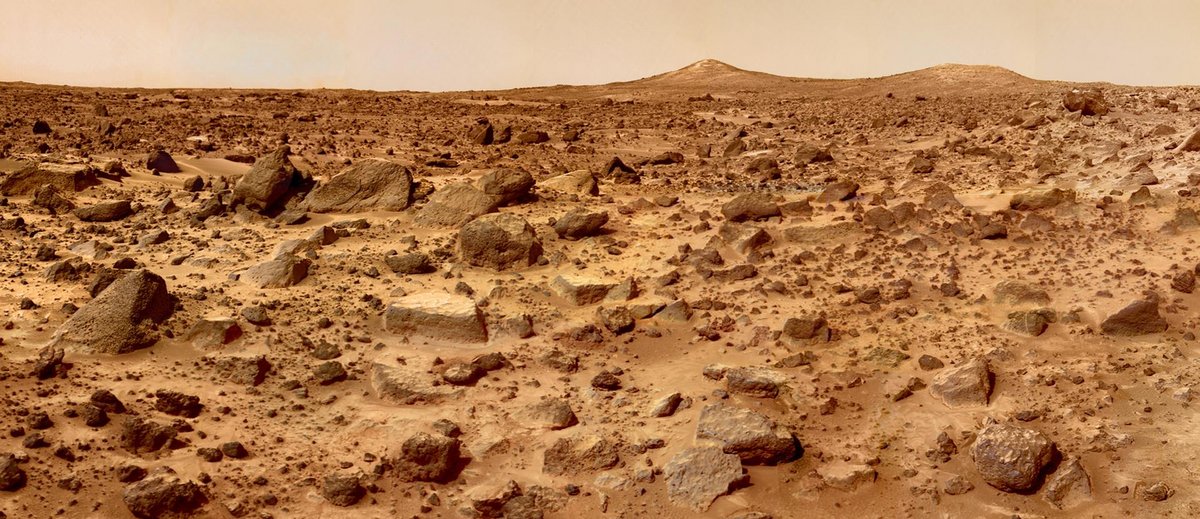 Impressionnant panorama du site d&#039;atterrissage de Mars Pathfinder. Les roches ne manquent pas à l&#039;appel ! Crédits NASA/JPL