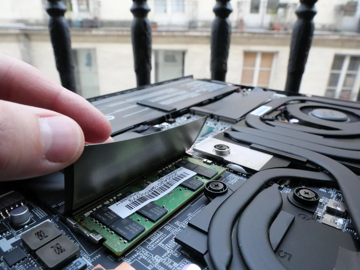 MSI-GE66-RAIDER_5890-min.JPG