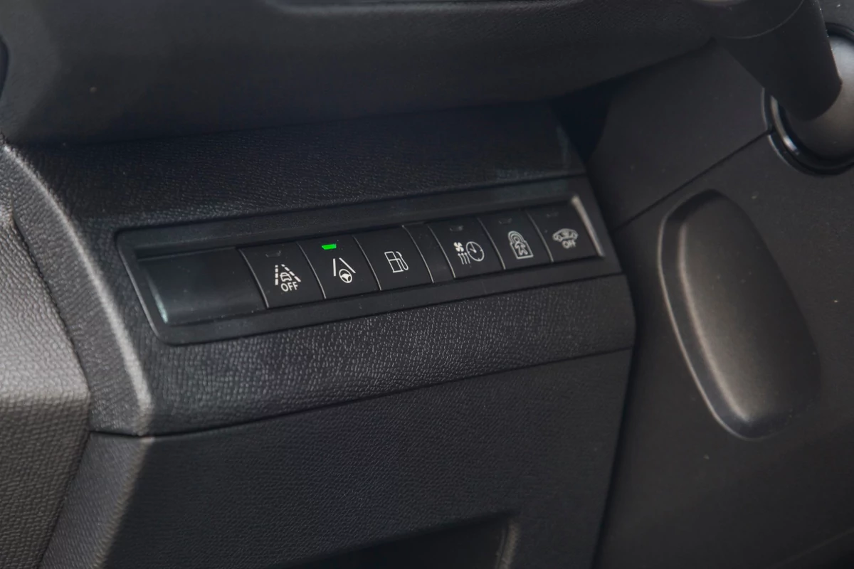 Peugeot 3008 Hybrid4 © Camille Pinet